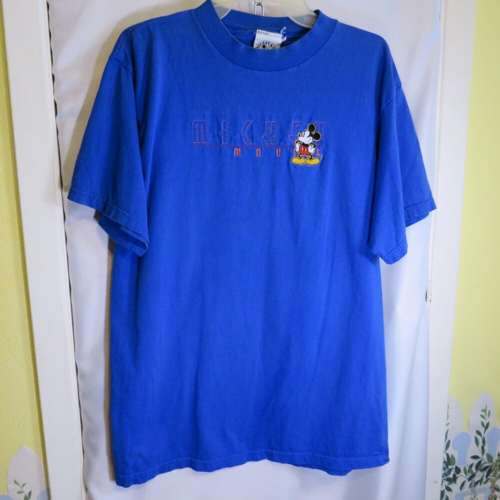 Vintage Mickey & Co.T-Shirt Large Mickey Mouse Embroidered 100% cotton UNISEX